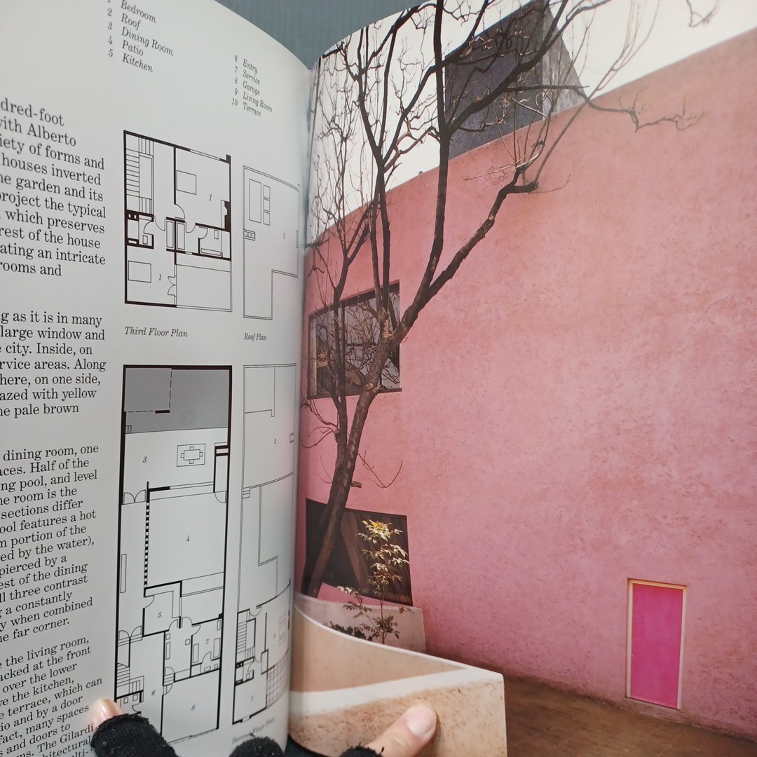 ルイス・バラガン「Barragan: Armando Salas Portugal photographs of