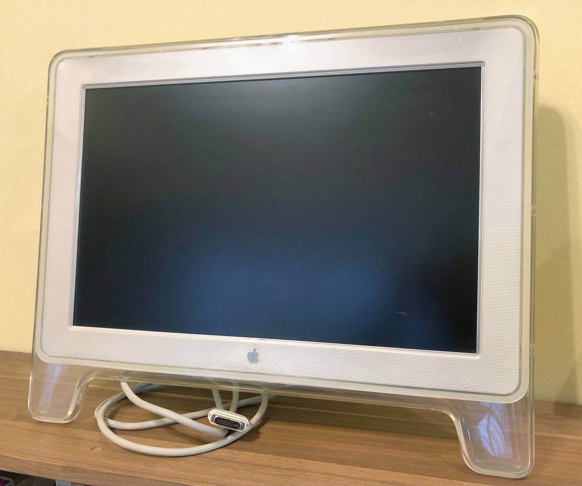 一部の新しい MacBook Pro は 24 インチのシネマ ディスプレイでちらつきを引き起こしますか?