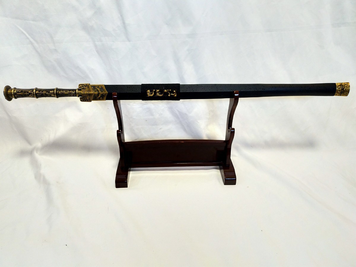 ☆新品☆ 古代中国の剣(黒石目鞘) 漢剣シリーズ② 炭素鋼刀身 武術太極