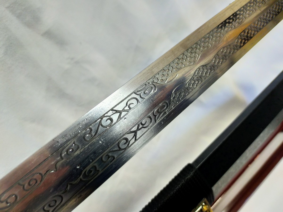 ☆新品☆ 古代中国の剣(黒石目鞘) 漢剣シリーズ② 炭素鋼刀身 武術太極