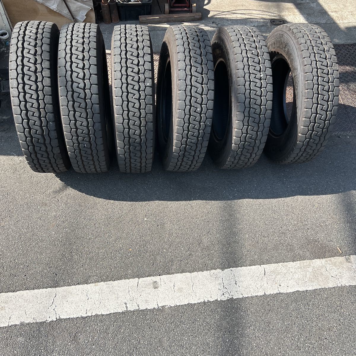 ブリヂストン 205 85 16 M804 6本　セットバリ 山