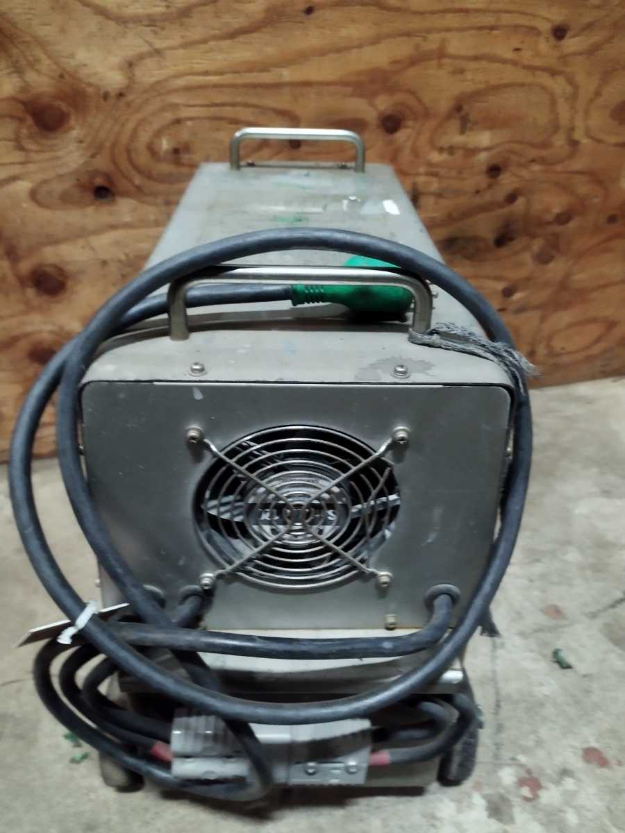 バッテリー溶接機 マイト工業 ネオシグマⅡ150 通電確認しましたが溶接 