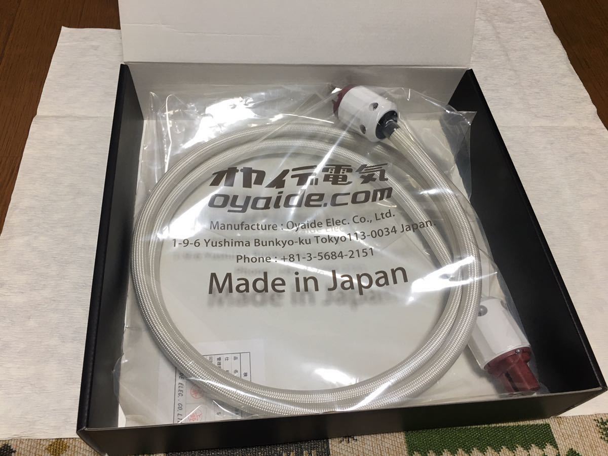 V2 Oyaide Black Mamba Power BLACK Cable MAMBA-α PCOCC-A 1.8m