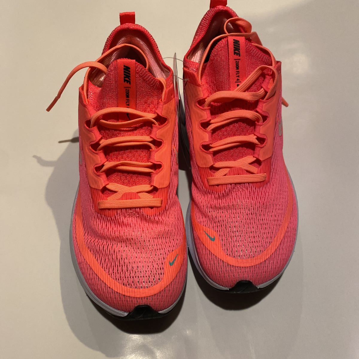 新品未使用　NIKE WMNS ZOOM FRY4 24.5センチ