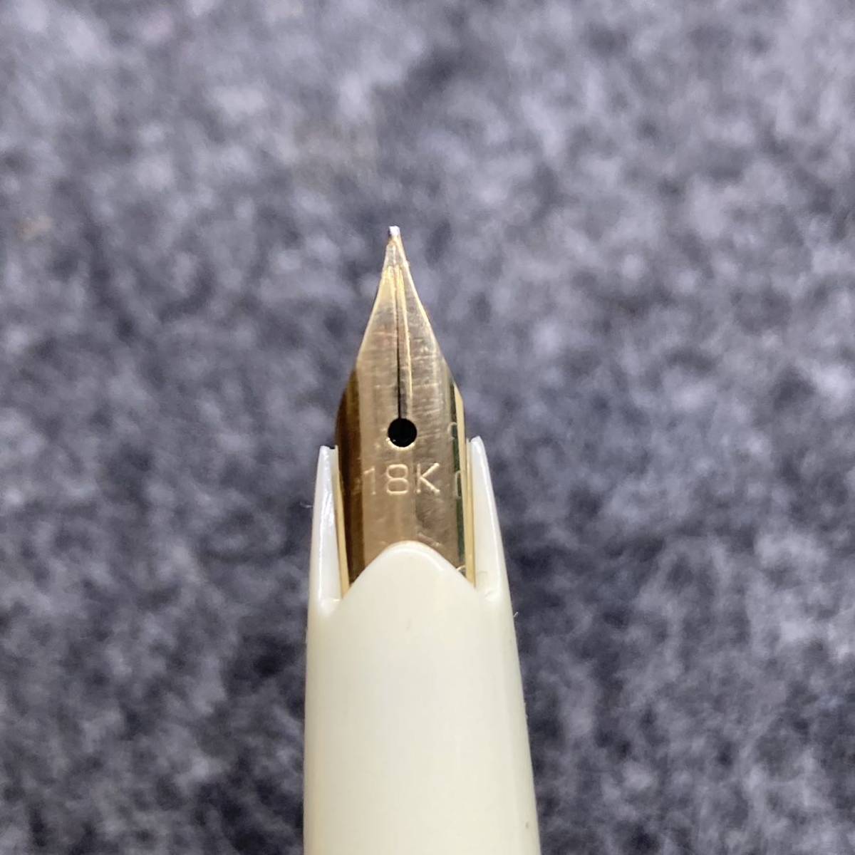 PE1760□SAILOR セーラー 万年筆 ペン先 18K オーストリッチ 革巻き