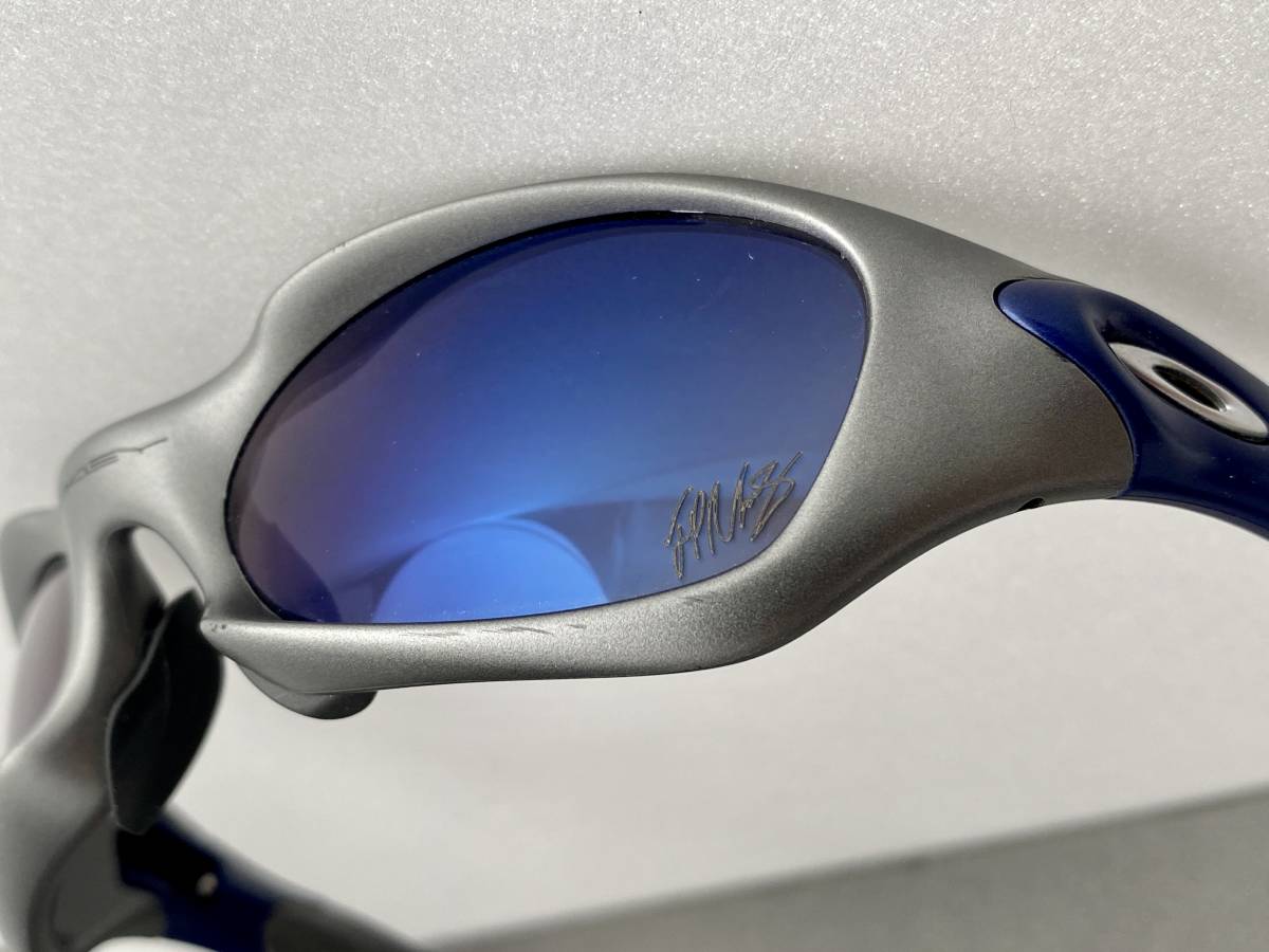 限定モデル☆OAKLEYオークリー VALVEバルブ ダークグレー/Ice Iridium