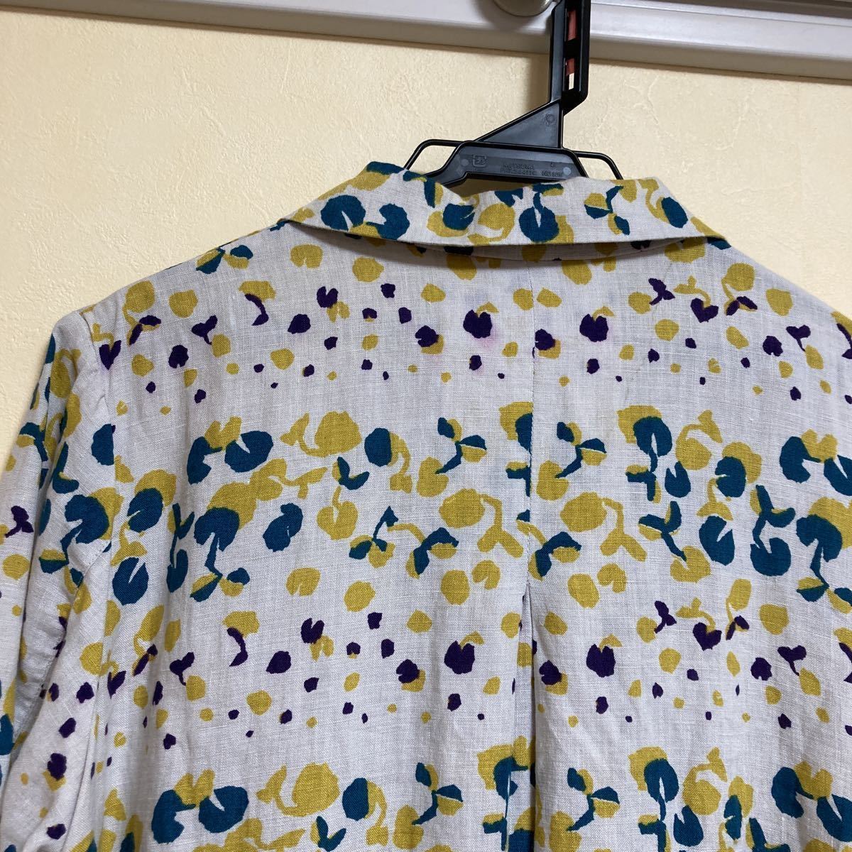 石見銀山「根々」より、スゥェット生地厚のゆったりシルエットのワンピース 石見銀山「根々」より、スゥェット生地厚のゆったりシルエットの