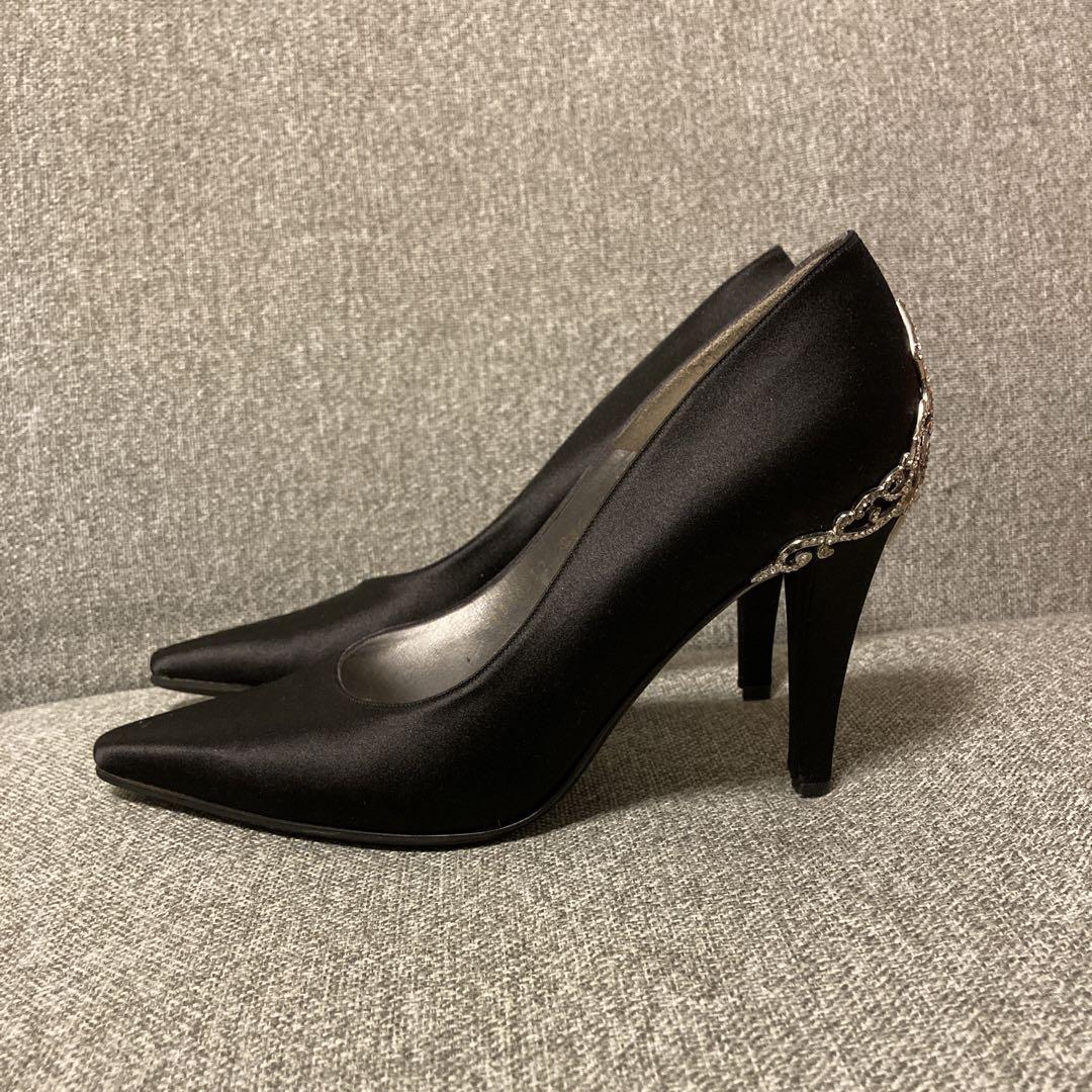 Ferragamo フェラガモ ラインストーン パンプス 8 パンプス IVREA