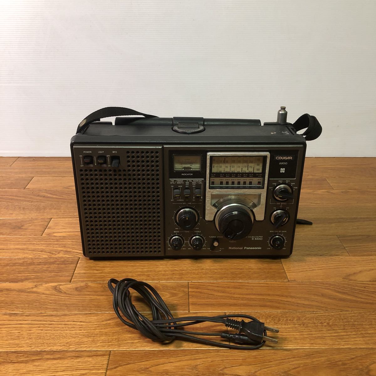 National COUGAR (ナショナル クーガ) RF-888 赤レッド FM/MW/SW