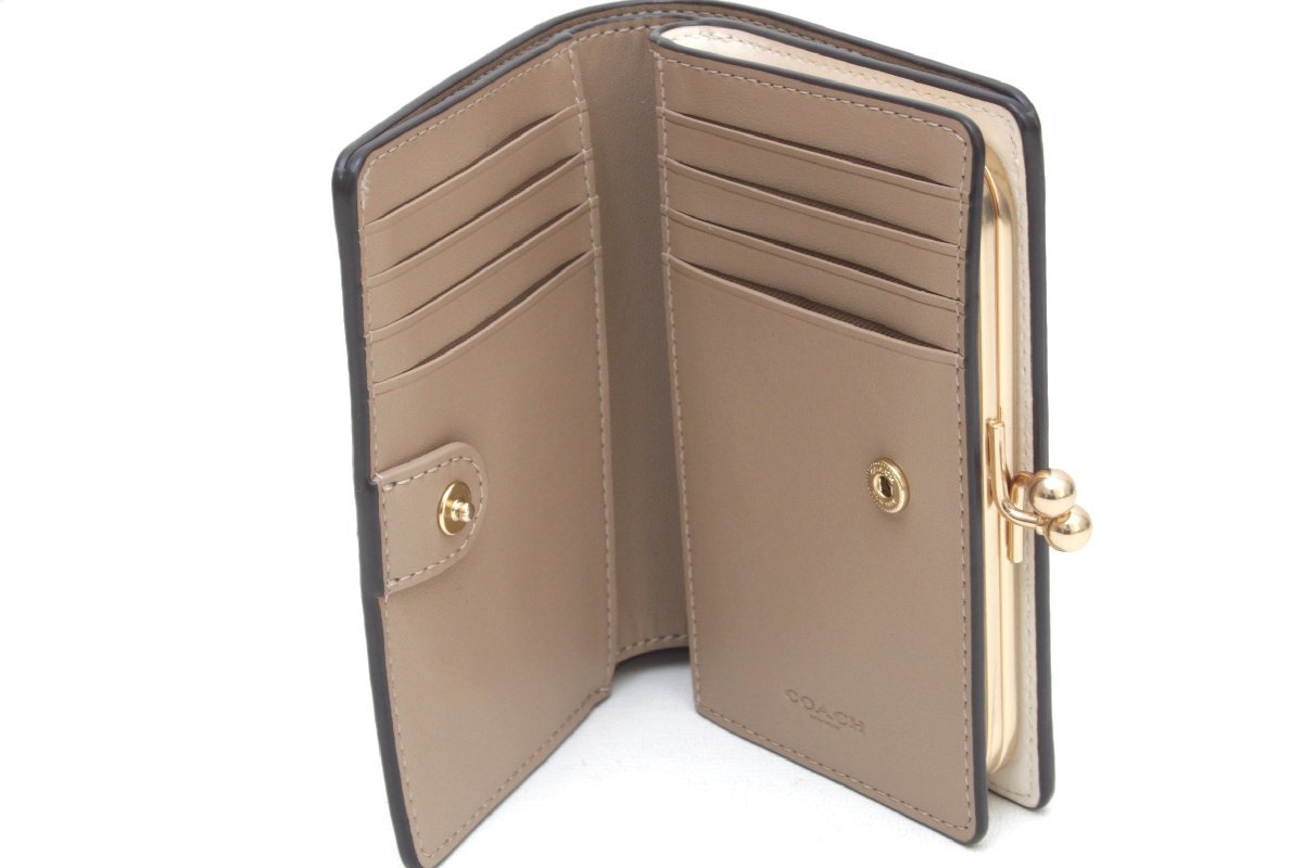 COACHコーチ がま口 ポーチ シグネチャー ベージュ 新品 お財布