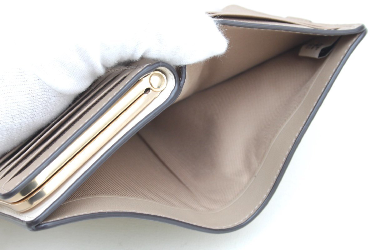 COACHコーチ がま口 ポーチ シグネチャー ベージュ 新品 お財布