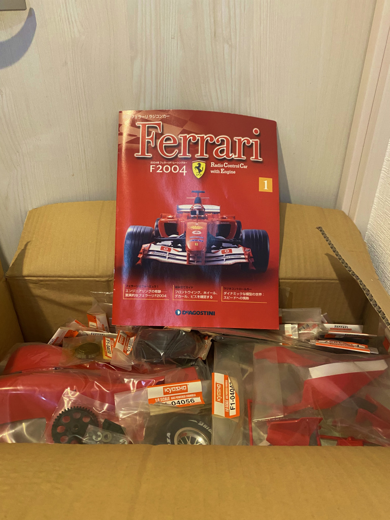 デアゴスティーニ Ferrari F2004 全パーツ・全冊子＋特典込み エンジン