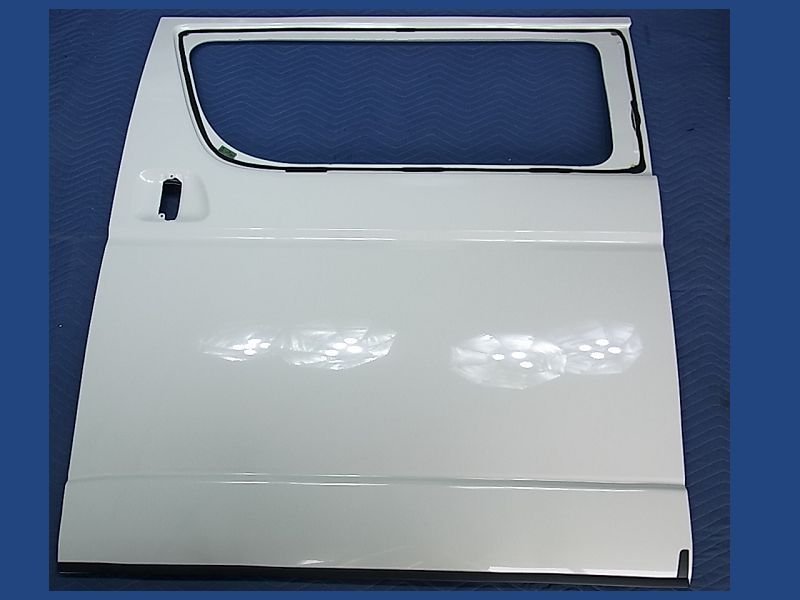 新車外し トヨタ 200系 ハイエース DX 6型 純正 スライドドア 左