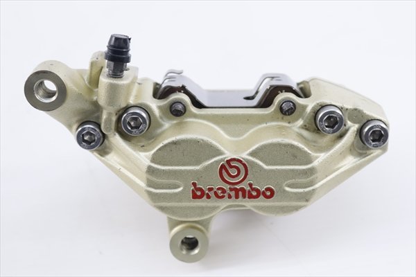 trx850 ブレンボ　 フロントブレーキキャリパー brembo ブレンボ brembo フロントブレーキ M2 清掃済み ZRX1200Rと白玉 TRX850