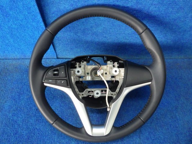 【人気定番，100%新品】 ハスラー MR92S Ｊスタイル 純正レザーステアリング 走行6 832km(ステアリング、ハンドル本体)｜売買されたオークション情報、yahooの商品情報をアーカイブ公開 - オークファン スズキ用