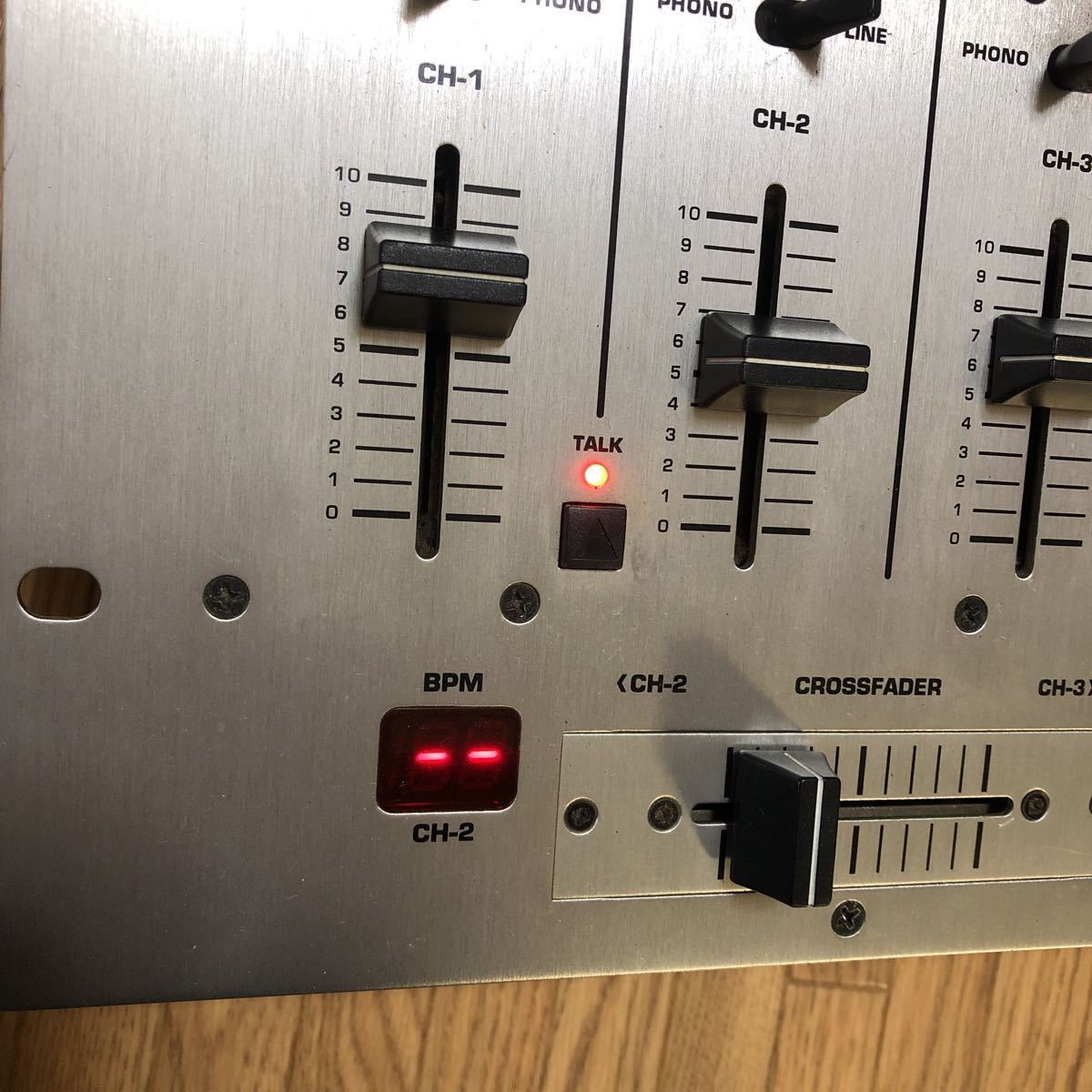 Behringer DX626 Pro DJミキサーDX626 3CH BPM □BEHRINGER