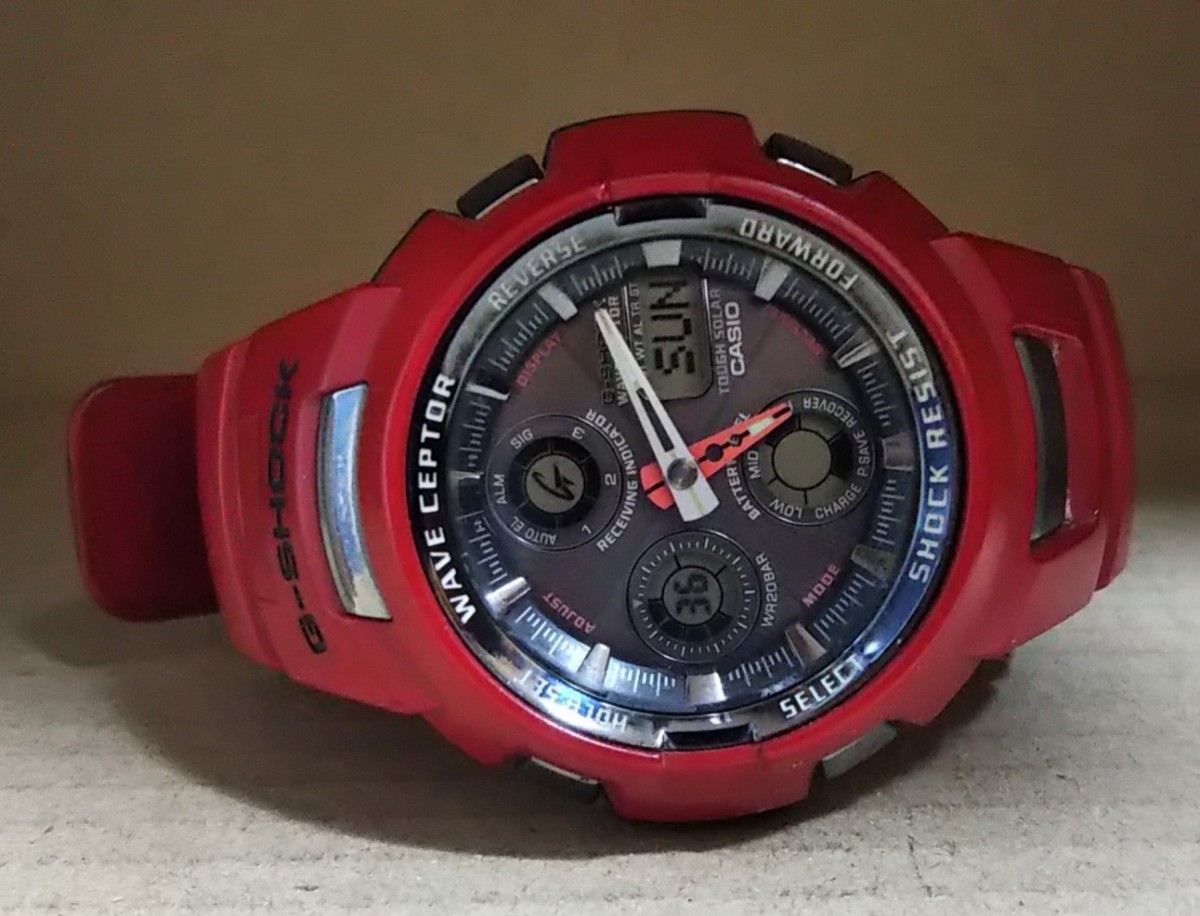 CASIO G-SHOCK GW-1100BJ 赤 電波ソーラー 動作品 電池新品 カシオ CASIO G-SHOCK GW-1100BJ 電波 ソーラー アナデジ