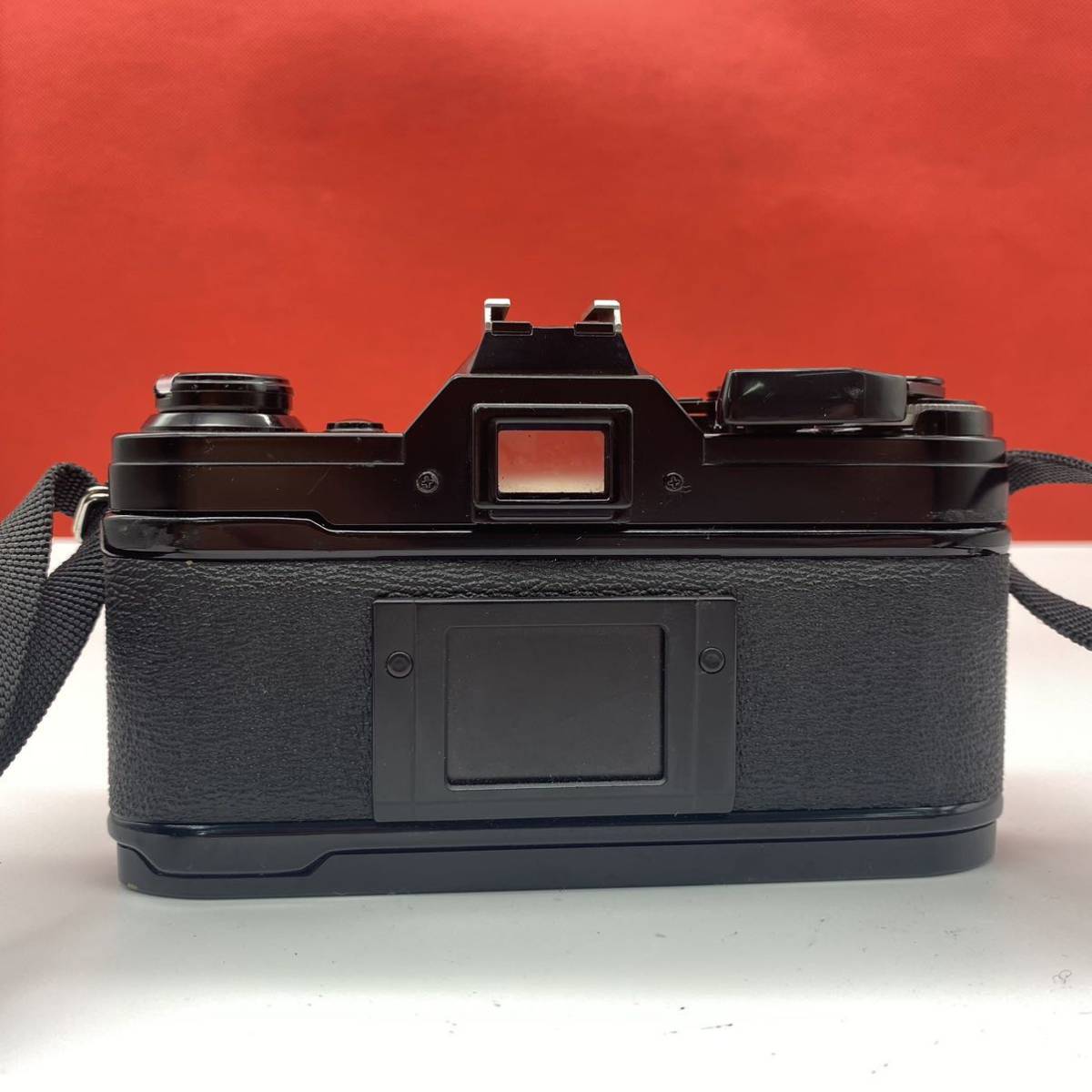 ◇A Canon AE-1 フィルムカメラ 一眼レフ ブラック FD 1:1.8 S.C. / FD