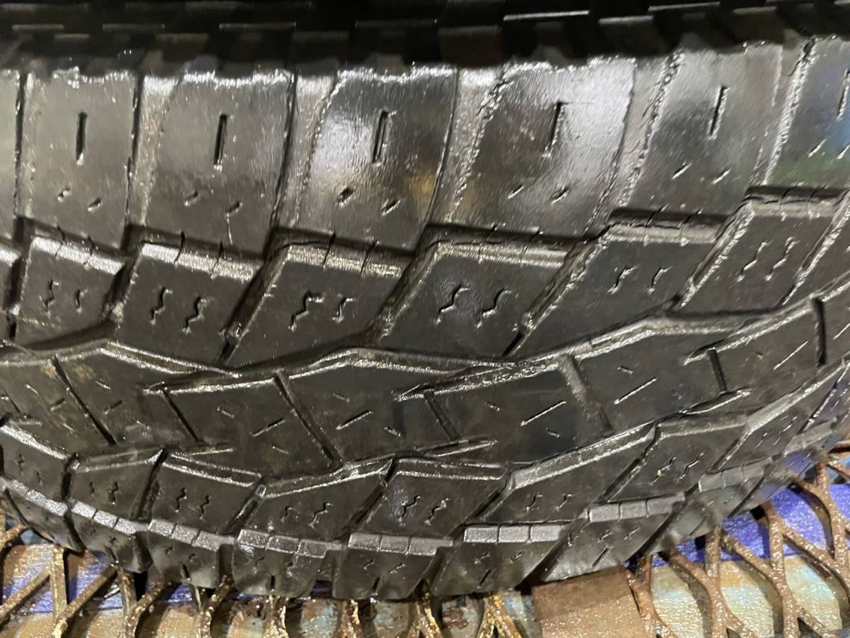 売切スタート 米国FJクルーザー純正ホイール 285/70R17 PCD139.7 