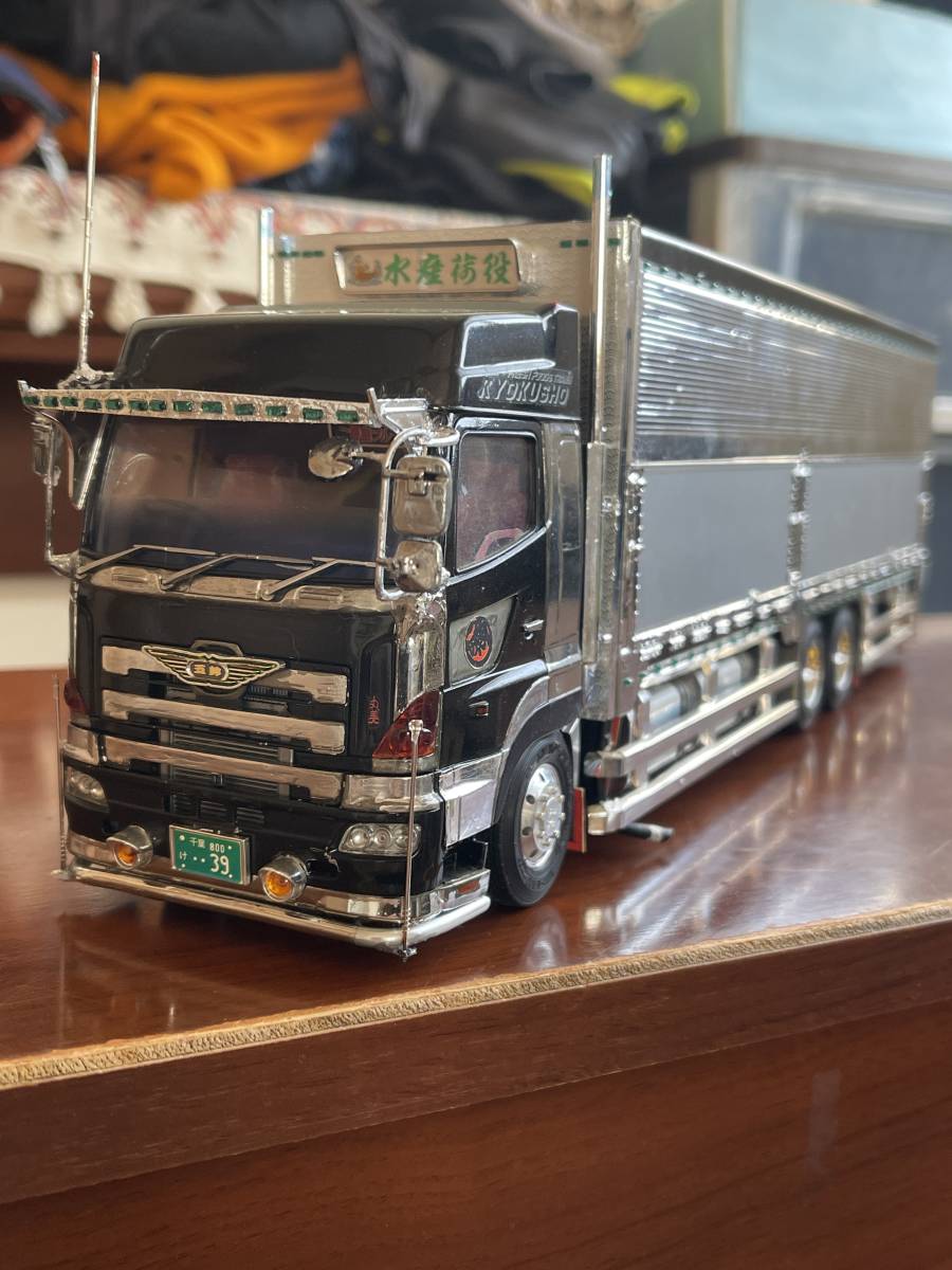 アオシマ 1/32日野 ヘビーフレイト グランドプロフィア 完成品 【公式