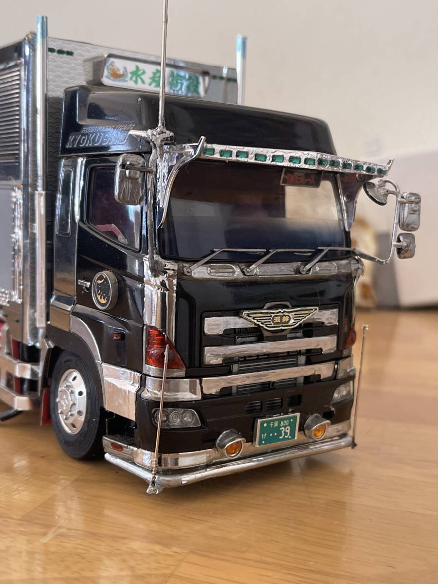 アオシマ 1/32日野 ヘビーフレイト グランドプロフィア 完成品 【公式