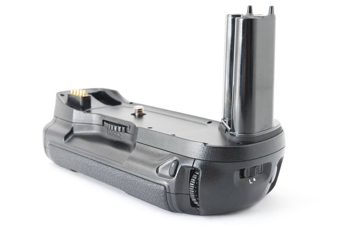 F100 Nikon ニコン 中古Nikon + セット ★☆☆美品☆ニコン　F100用バッテリーグリップ　Nikon MB-15☆★