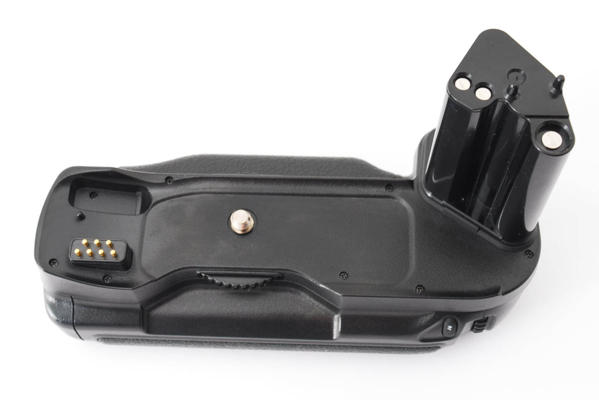 F100 Nikon ニコン 中古Nikon + セット ★☆☆美品☆ニコン　F100用バッテリーグリップ　Nikon MB-15☆★