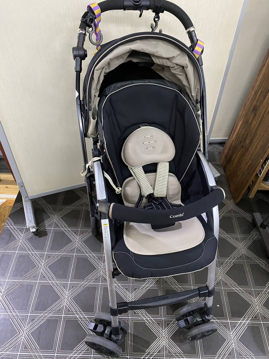 送料無料g18437 コンビ ディアクラッセ オート４キャス　エッグショック FE-500 ベビーカー