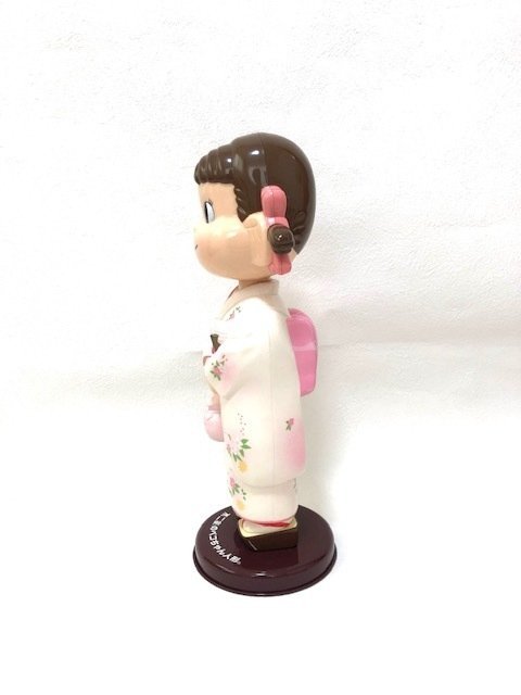 不二家のペコちゃん人形 ペコちゃん 2点セット 着物 首振り 日本 不二家のペコちゃん人形 ペコちゃん 2点セット 着物 首振り 日本