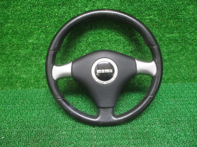 M402S　ダイハツ　クー　平成18年　MOMO用　純正ステアリングホイール/ハンドル　230105