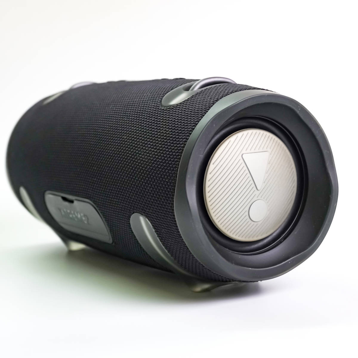 JBL XTREME2 Bluetoothスピーカー IPX7防水 パッシブ