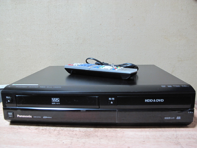 映像機器 ☆Panasonic 「DMR-XW200V」☆ HDD 250GB VHS一体型ビデオ