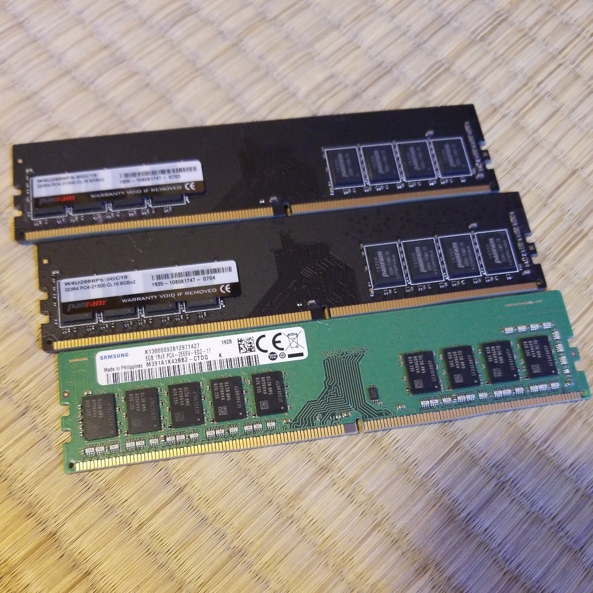 DDR4メモリ 4GB/8GB 6枚まとめ デスクトップ 動作未確認 ジャンク品