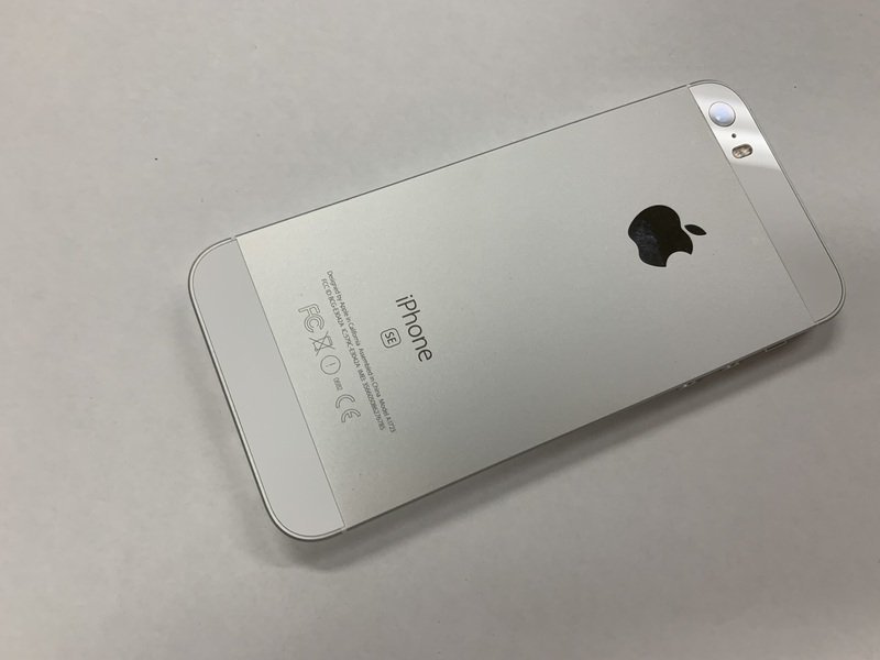 iPhone SE 第1世代 128GB SIMフリー シルバー Apple iPhone SE (第1世代) 128GB SIMフリー [シルバー] 価格比較