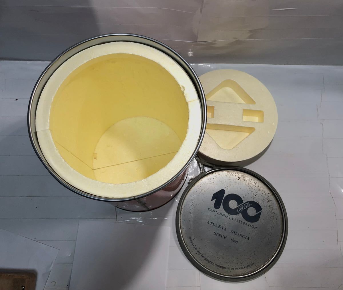 ️️️USED コカ・コーラ コカコーラ 20L 缶 イス 【公式通販】
