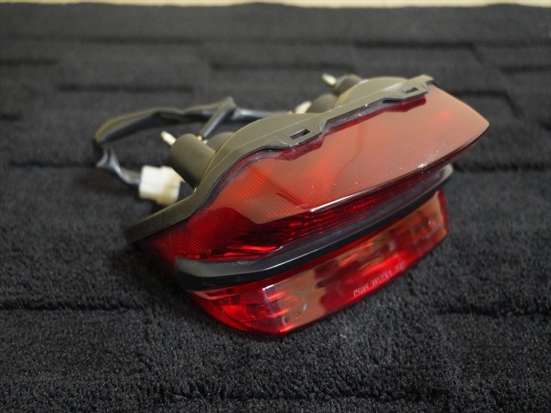 〇XJR1300★テールランプ★RP03J YAMAHA★検) 4KG XJR1200 RP01J 5UX XJR400 4HM 5R041824 2026年最新Yahoo!オークション -xjr1300 rp03j(テールランプ)の中古 | ウェビックコミュニティ XJR1300（BC-RP03J）に適合する｜テールランプの商品一覧｜バイク