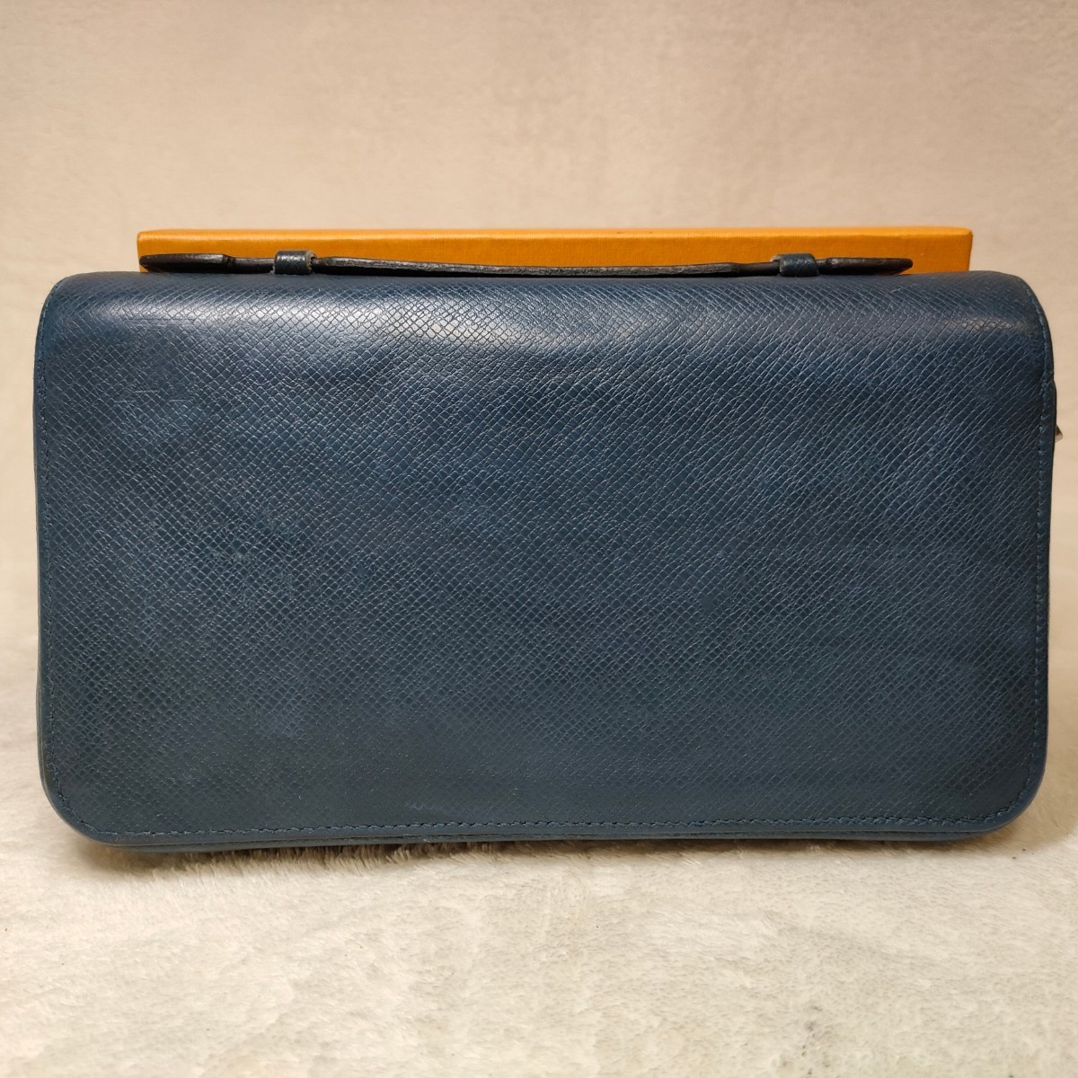 希少色 極美品 ルイヴィトン タイガ ジッピーXL ネイビー M44275 長