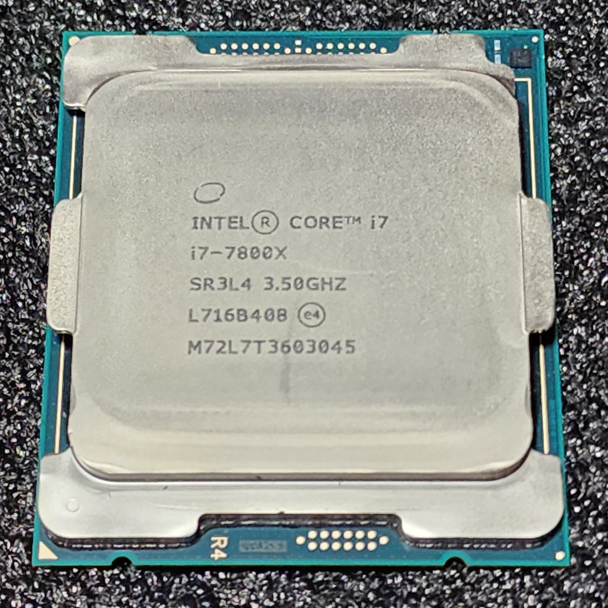 CPU Intel Core i7 7800X 3.5GHz 6コア12スレッド Skylake-X LGA2066