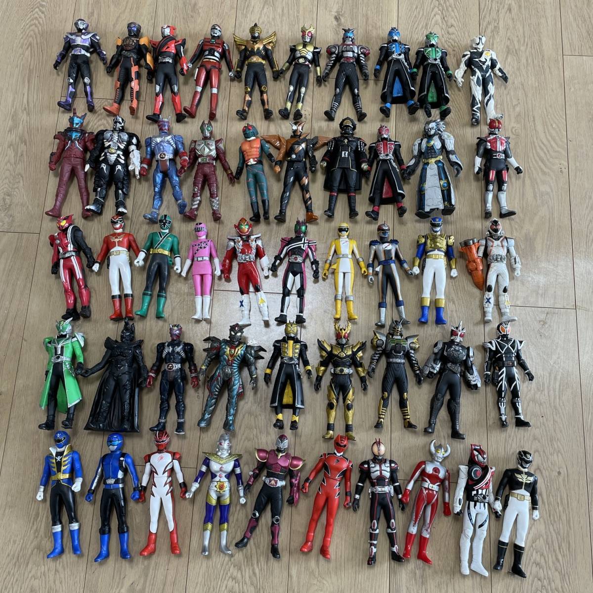 1円スタート】 ヒーローソフビ まとめ 約13kg 仮面ライダー