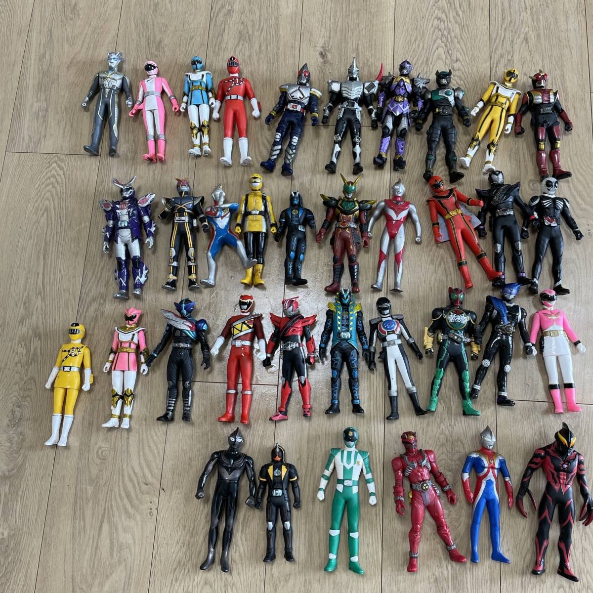 1円スタート】 ヒーローソフビ まとめ 約13kg 仮面ライダー 