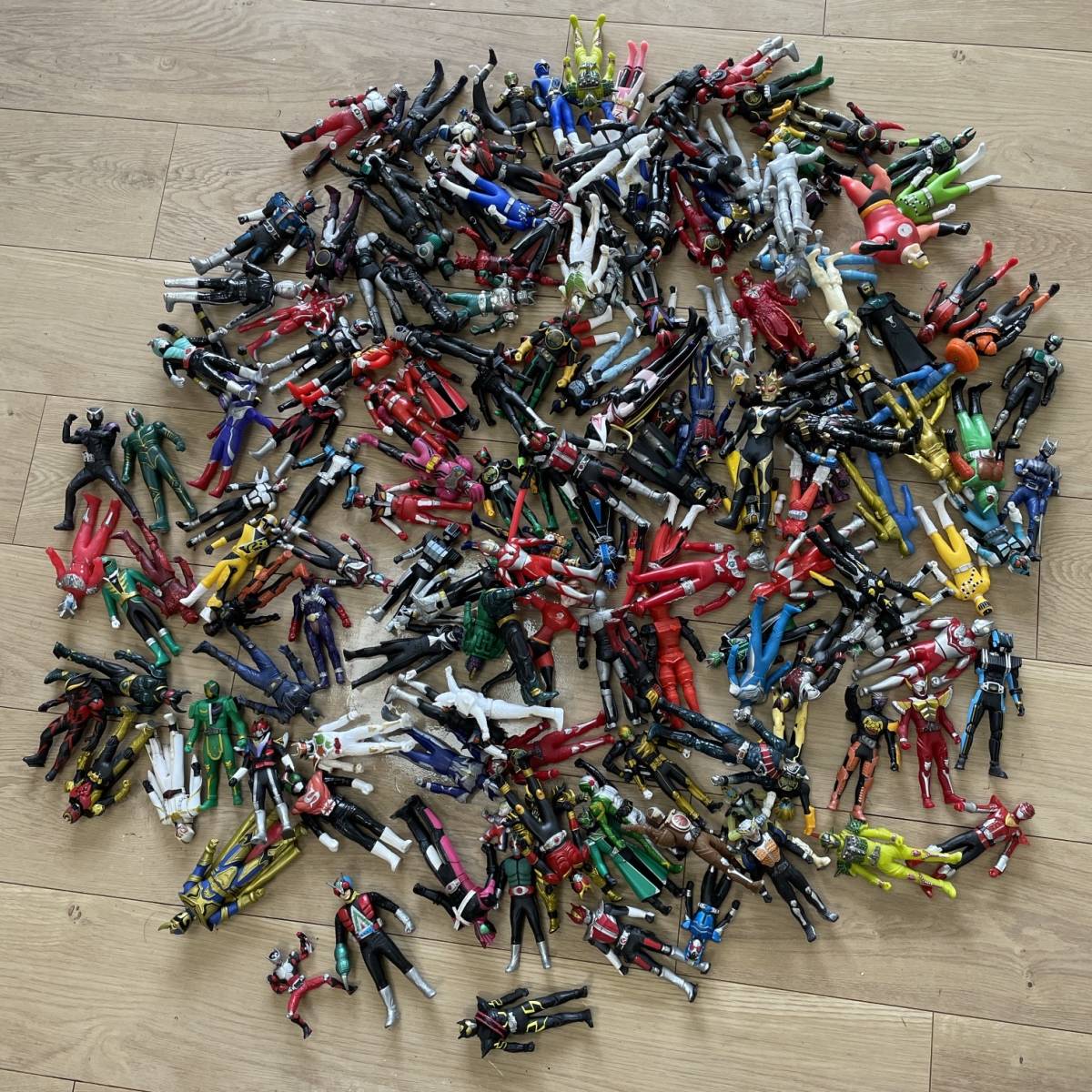 1円スタート】 ヒーローソフビ まとめ 約13kg 仮面ライダー 