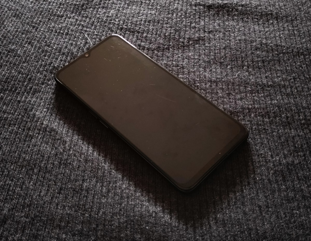 【正規品，高品質】 OPPO reno3a SIMフリー ネイビーのケース付(Android)｜売買されたオークション情報、yahooの商品情報をアーカイブ公開 - オークファン Android