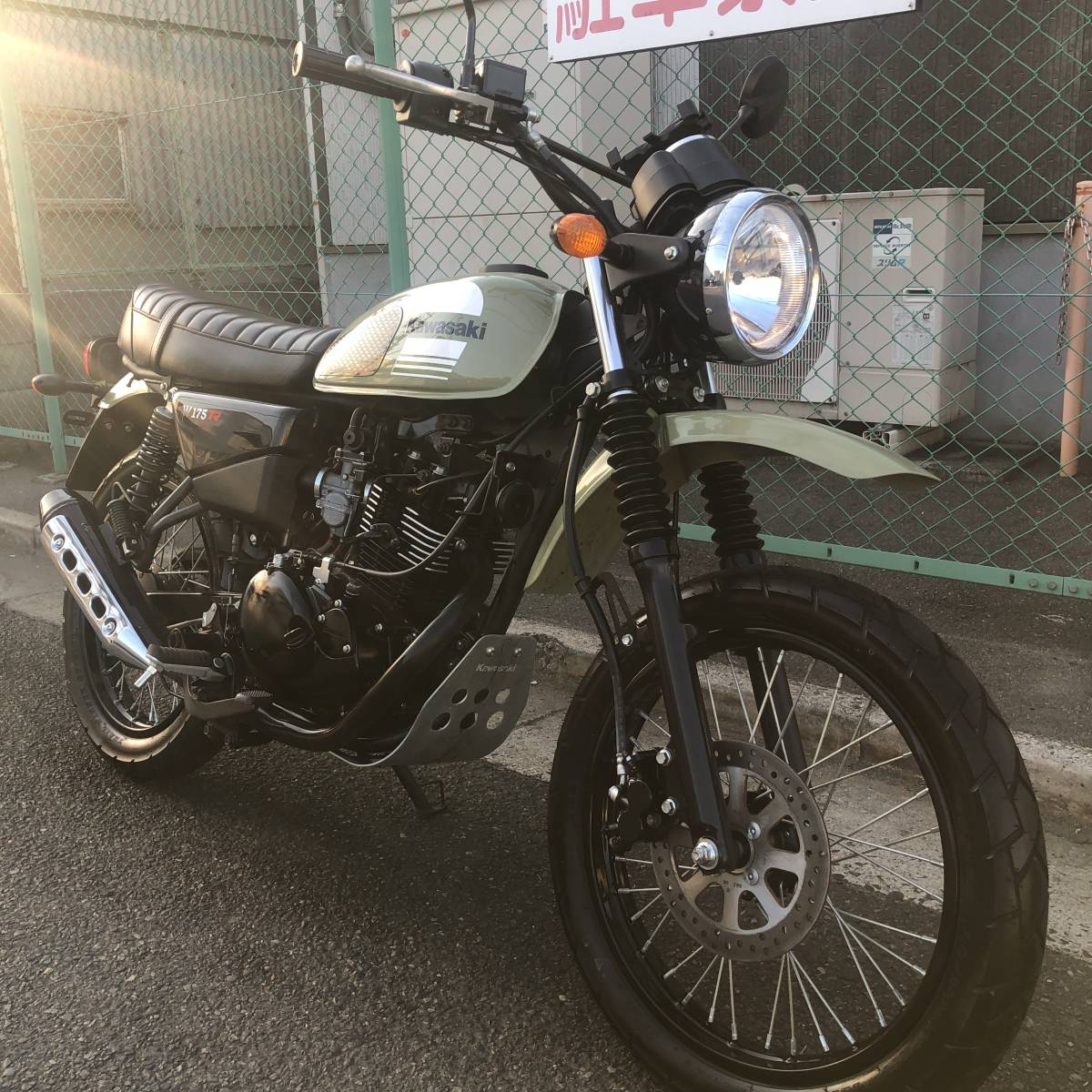 新車並 カワサキ W175 TR SE 低走行104㎞ ビンテージ クラシック 