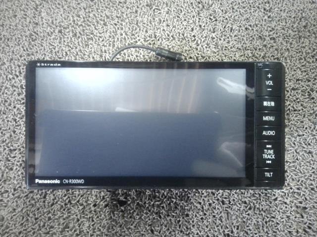 パナソニック パナソニック ストラーダ CN-R300WD 中古 地図2013年