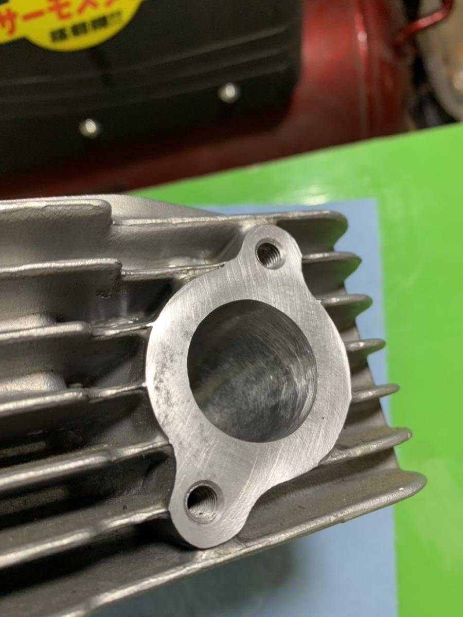 NSF100 エイプ100 XR100 シリンダーヘッド ヘッド エンジン HONDA 純正 NSF100 エイプ100 XR100 シリンダーヘッド ヘッド エンジン HONDA 純正