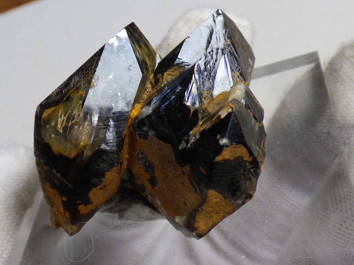 滋賀県田上山産 煙水晶 国産鉱物 標本 原石 滋賀県田上山産