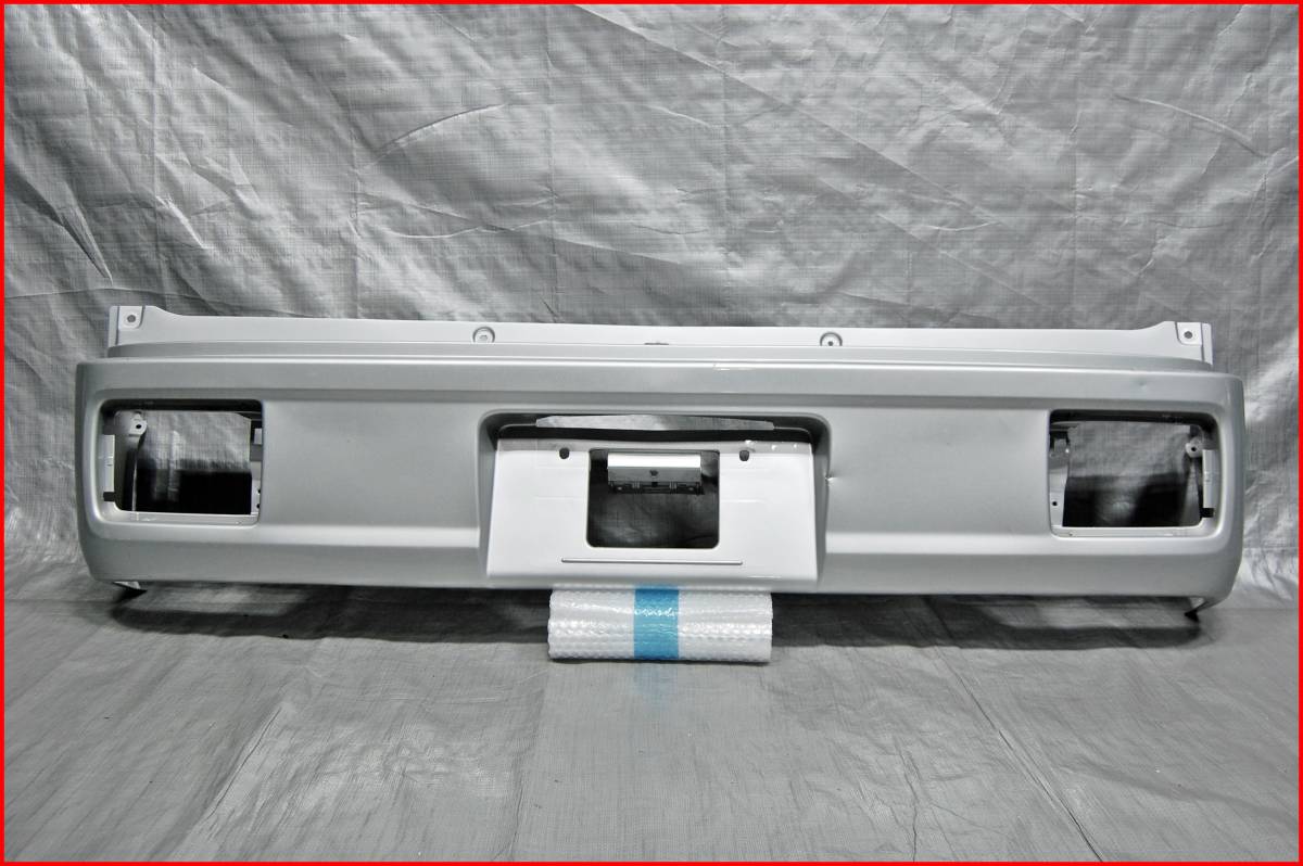 32030 DA17V エブリィバン 純正 リアバンパー 71811-64P0