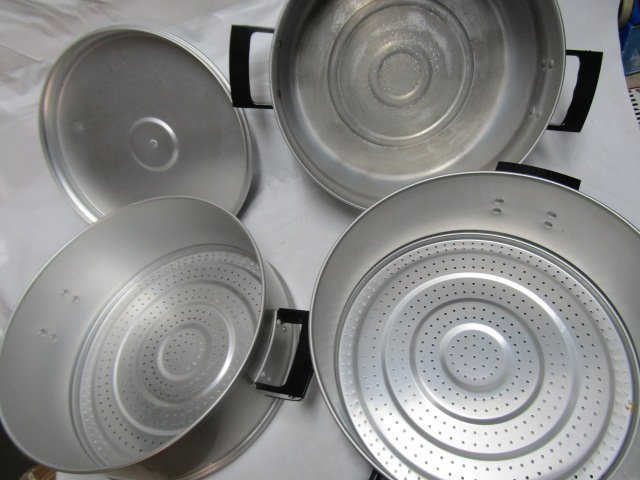 蒸し器　3段　 店舗 　せいろ　蒸籠　コンビニ　アルミ鍋　同画像が複数載せてありますが　現品は１点のみになります
