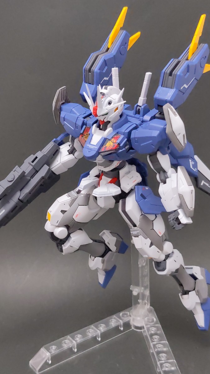 ガンダムエアリアル改修型 全塗装 完成品 HG 完成品 ガンダム