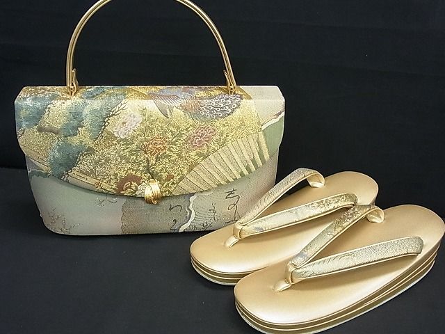 花美人■和装小物　和装バッグ・草履セット　孔雀松花文　金糸　逸品　未使用　aaa1997